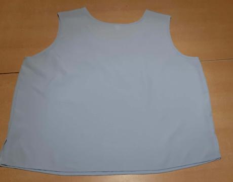 Predám letný top (blúzku)  veľ.xl (44), xl