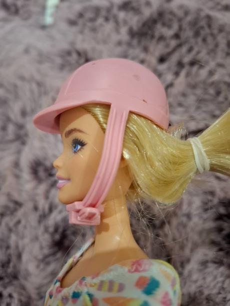Barbie jazdecká prilba, 