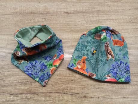 Čiapka so slintáčikom, <50 - 158