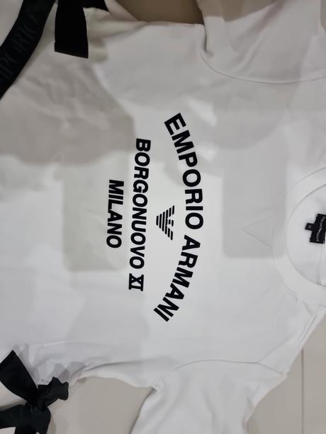 Predám mikinu emporio armani, armani,l