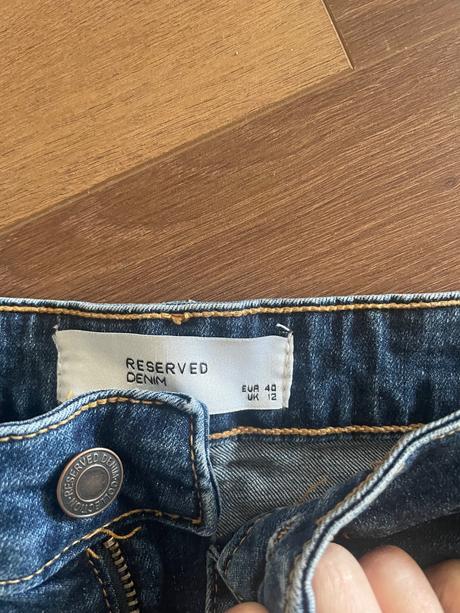 Kraťasy, reserved,40