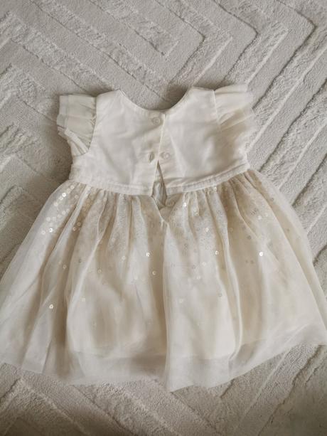 Slávnostné saty, f&f,62