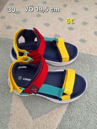 Sandalky 30, 30