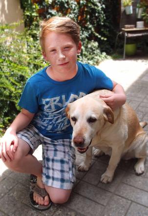 Šortky, dognose,152