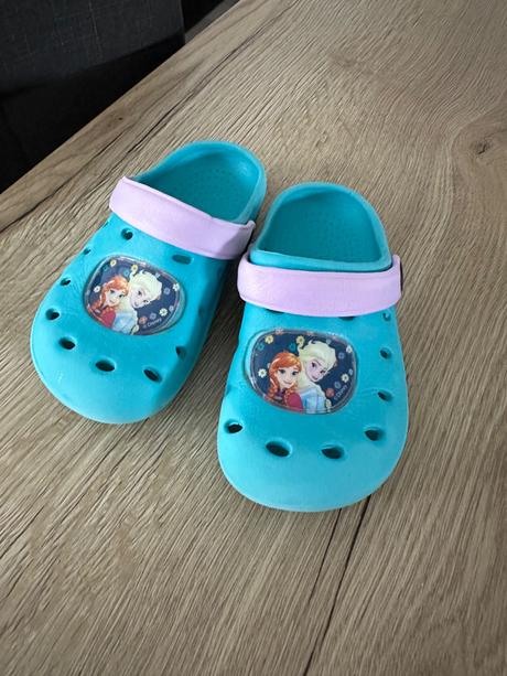 Crocsy, disney,26