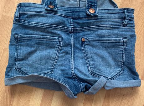 Dievčenské rifle na traky, 134