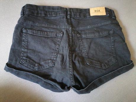 Kraťasy 2ks, bershka,m