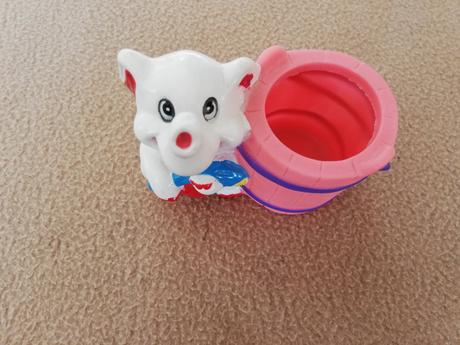 Stojan na perá a iné, 