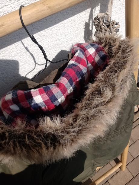 Bunda f&f 6-7r. s postovnym, f&f,122