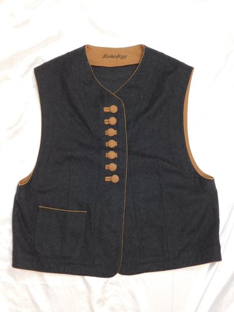 Luxusna damska trachten vesta, 44