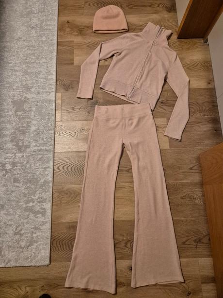 Prechodná súprava s čiapkou zdarma, pull&bear,36