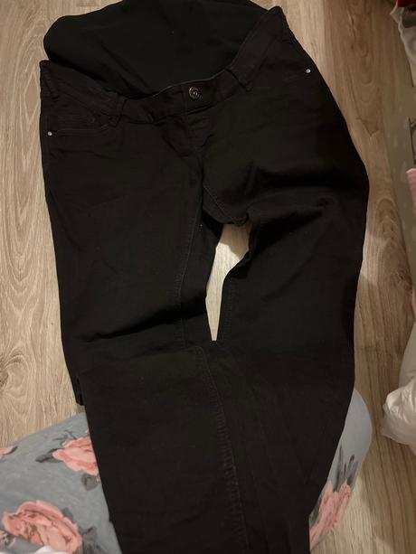 Tehotenské rifle c&, c&a,40