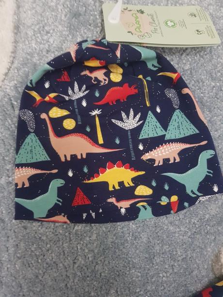 Set čiapka a nákrčník, 74