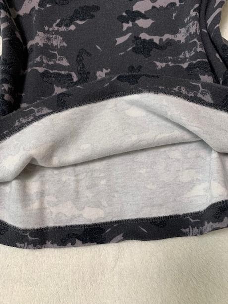 Maskáčové sivé tielko značky cecil, s