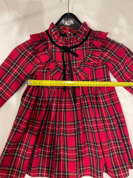 Vianočné šaty, 98