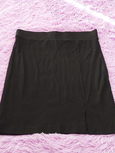 Sukna cierna, house,m