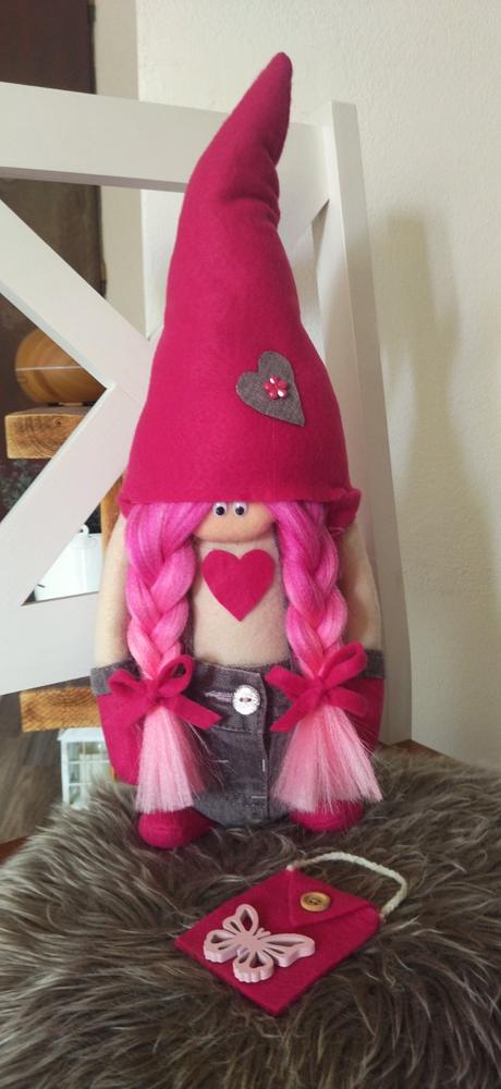 Bábika trpaslícka na hranie,