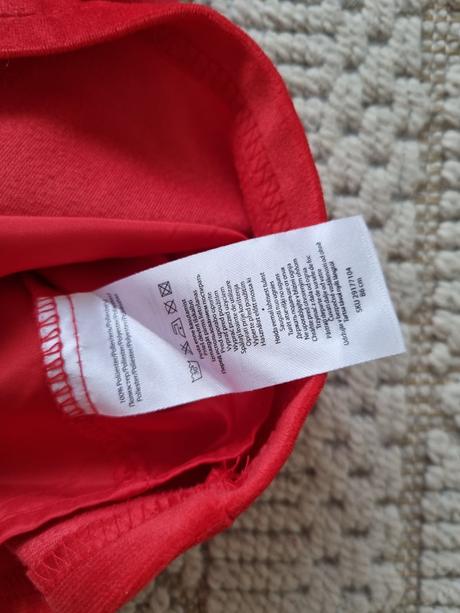 Detske cervene saty, pepco,86