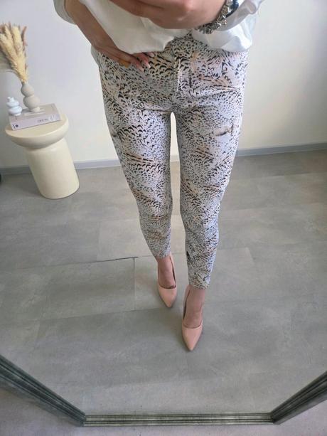 Elisabetta franchi vzorované nohavice xs/s, xs