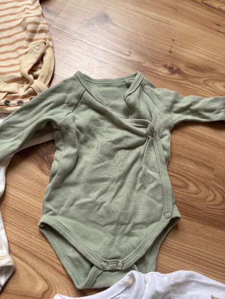 10x zavinovacie body, sinsay,62