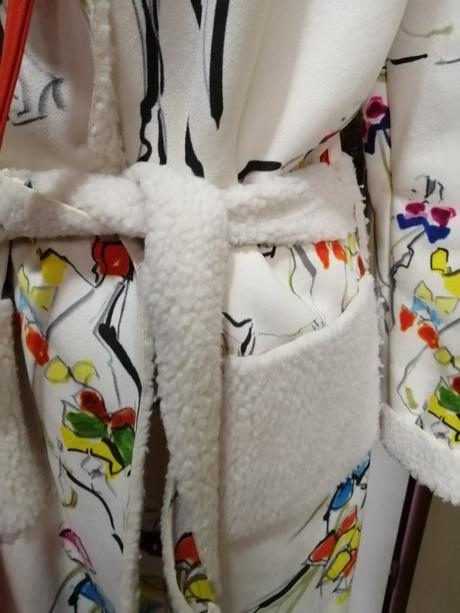 Luxusný kozusinovy kabat, s