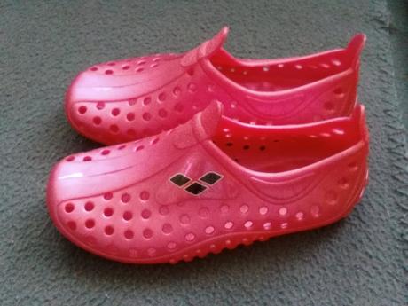 Topanky do vody arena 25/26, 25