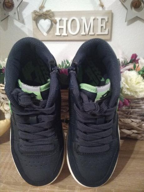 Nove kvalitne zn. lotto botasky vel. 29 (18,5cm), lotto,29