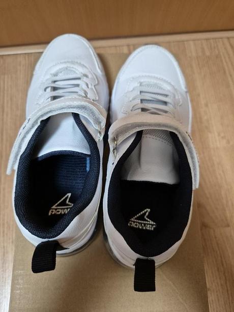 Predám nové tenisky power - veľ. 33, 33