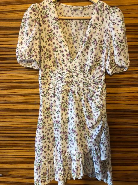 Šaty stradivarius v. s, stradivarius,s