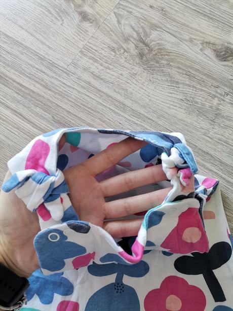 Dievčenska letná súprava - body a opalovacky, 68