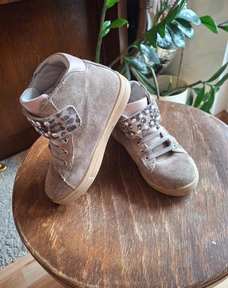 Topánky, protetika,27