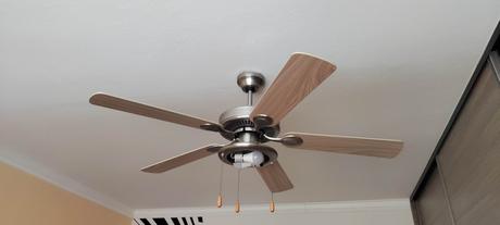 Stropné svietidlo + ventilátor, 