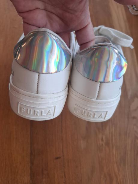 Furla kožené tenisky, 35