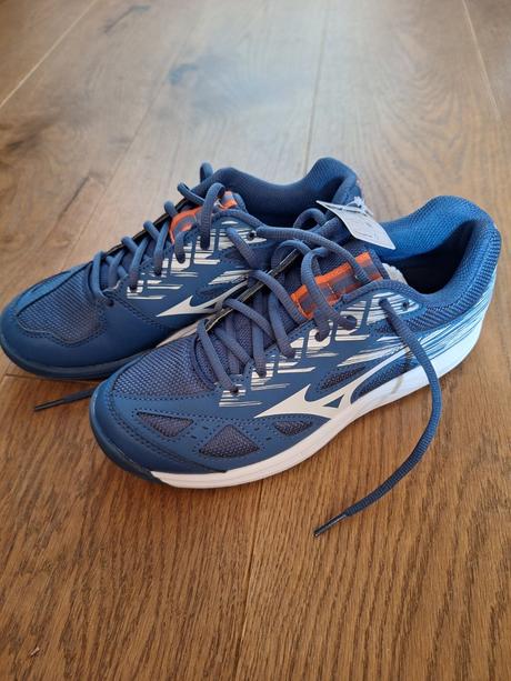 Halová obuv, mizuno,38