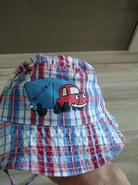 Letný klobúčik, 68