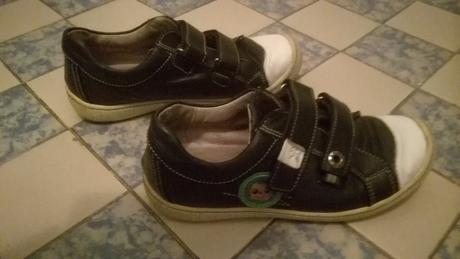 Chlapčenské poltopánky, baťa,35