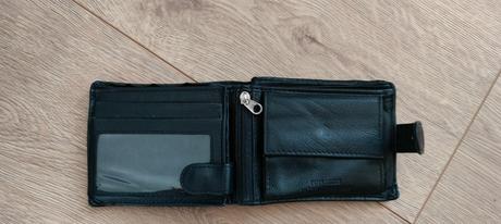 Kožená peňaženka, 