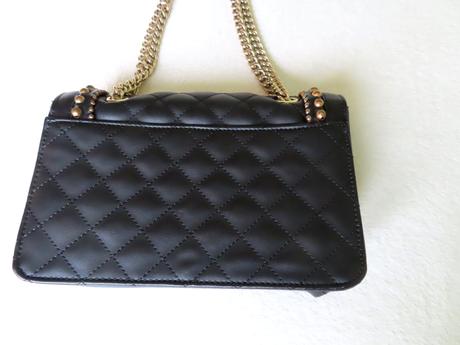 Čierna elegantná kabelka carvela,