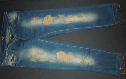 Nenosené 3/4 deravé rifle s kamienkami, denim,28