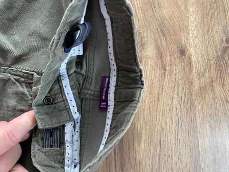 Menčestrové nohavice, 98