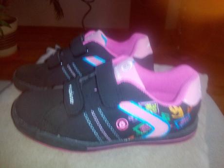 Nenosene botasky, 32