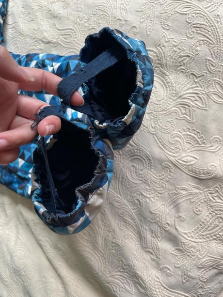 Overal s kapucňou, tchibo,98