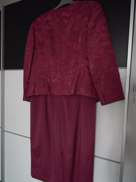 Šaty so sačkom, 44