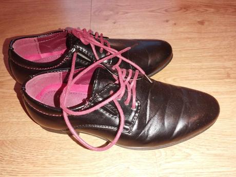 Topánky, 32
