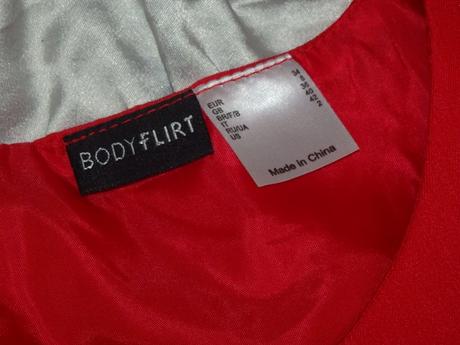 Kvalitné elegantné červené šaty, 34