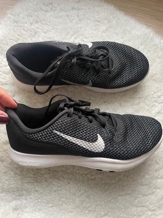 Cierne tenisky nike, nike,37