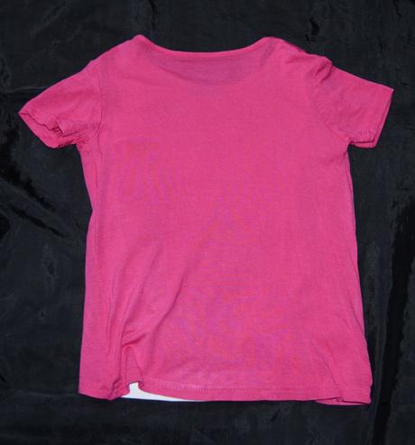 Tričko s motýľom nenosené, okay,110