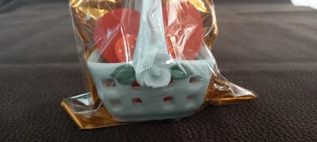 Porcelánový košík zo srdiečkami, 