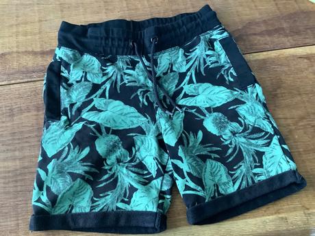 Teplakove kratasi 134, h&m,134