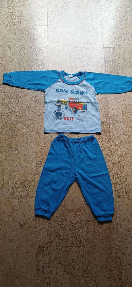 Pyžamo dvojdielne, 80